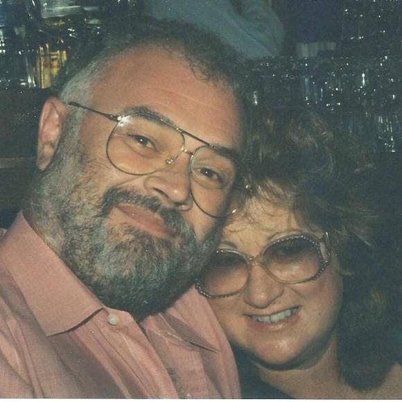 Meet your Posher, Sandie - Picture 1 of 1